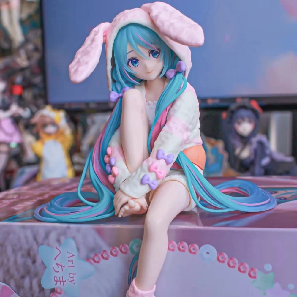 Hatsune Miku 15CM Noodle Stopper Figure – Rabbit Ear Pajama Edition 🐰💙