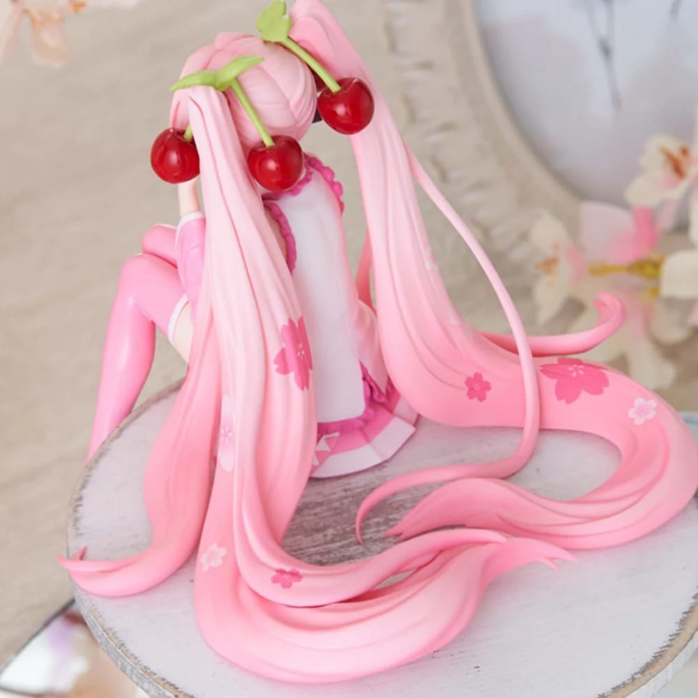 Hatsune Miku Cherry Blossom Elegance Figure – Pink Dress Edition